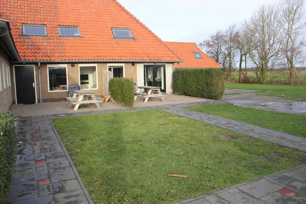 Ballumerhoeve Fleuri Lodge Exterior photo